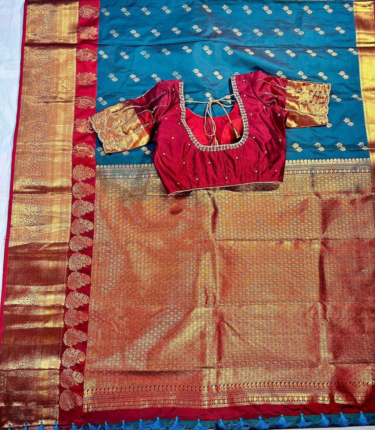 Blue Premium Kanjivaram Double Border Silk Saree Heavy Maggam Work Stitched Blouse