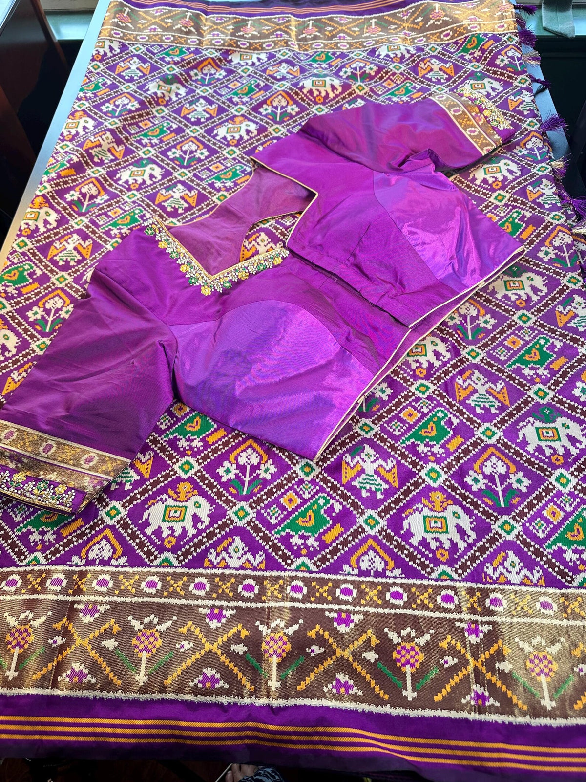 Patan Patola Silk Weaving Saree Purple  | Authentic Handloom Indian Wedding Festive Wear with Stitched Blouse | Party Wear | Stitched Blouse Purple