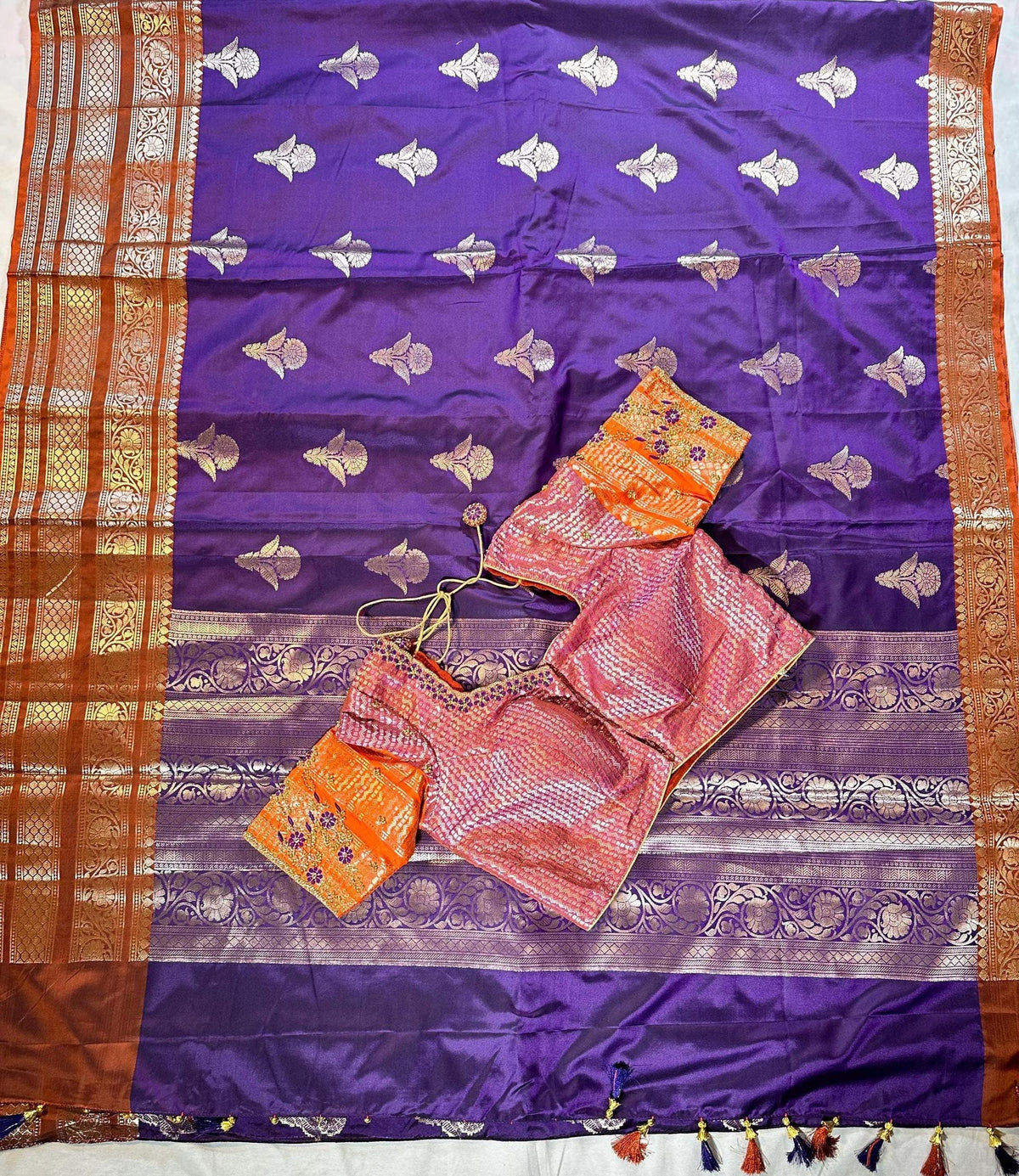 Ready to wear Gadwal Border Chiniya Pattu Saree with stitched Blouse | Party Wear  Wedding Semi  Silk Saree | Stitched Blouse