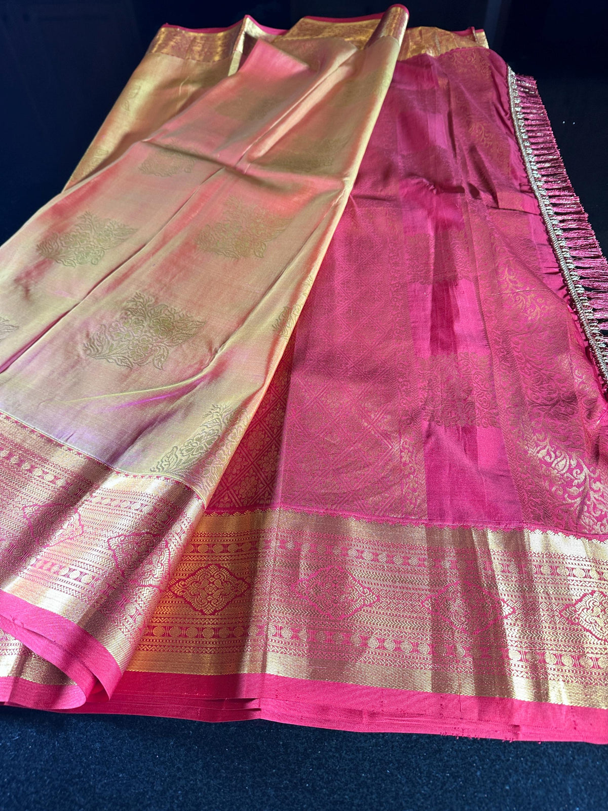 Handloom Kanjivaram Pure Silk Saree Kanchi Pattu Saree, Stitched Blouse, Partywear, Wedding Saree, Shipping from USA