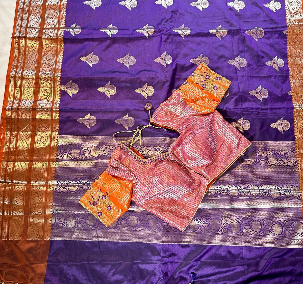 Ready to wear Gadwal Border Chiniya Pattu Saree with stitched Blouse | Party Wear  Wedding Semi  Silk Saree | Stitched Blouse