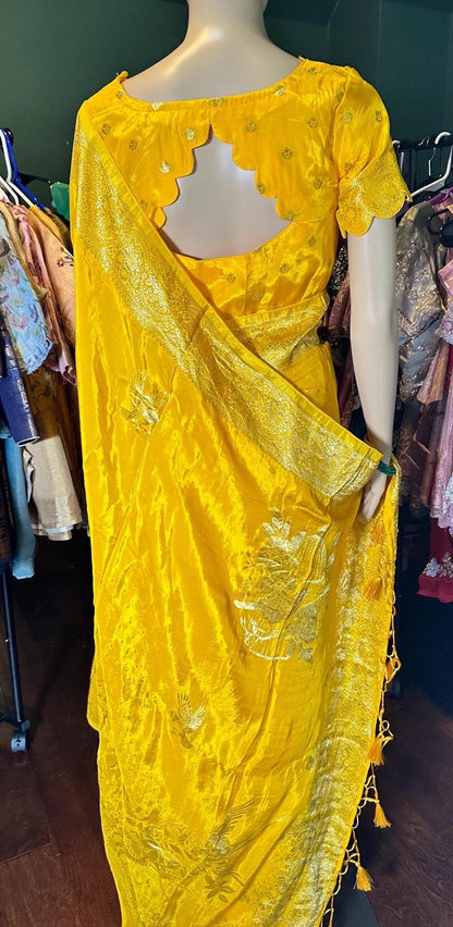 HO Crape Silk Saree  with Weaving Pallu & Stitched Designer Blouse  | Party Wear Saree with Blouse