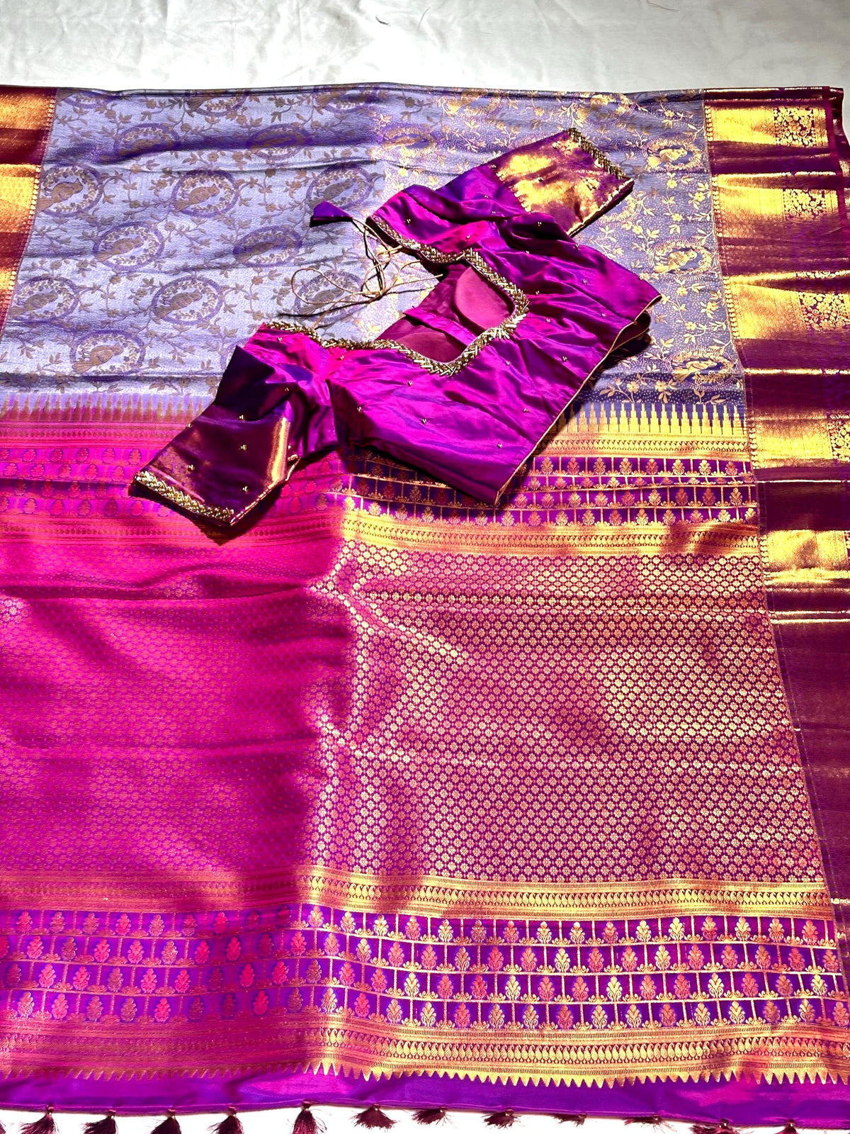 Kanjivaram Premium Silk Saree with stitched maggam work blouse. Partywear, Wedding Wear Saree, Shipping from USA