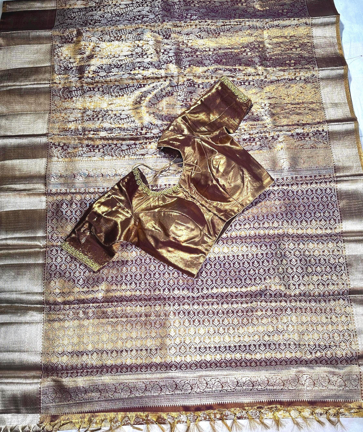 Kanjeevaram Tissue Premium  Kanchi Pattu Silk Saree with Stitched Maggam Work Blouse