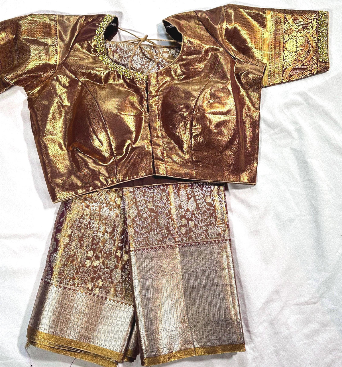 Kanjeevaram Tissue Premium  Kanchi Pattu Silk Saree with Stitched Maggam Work Blouse