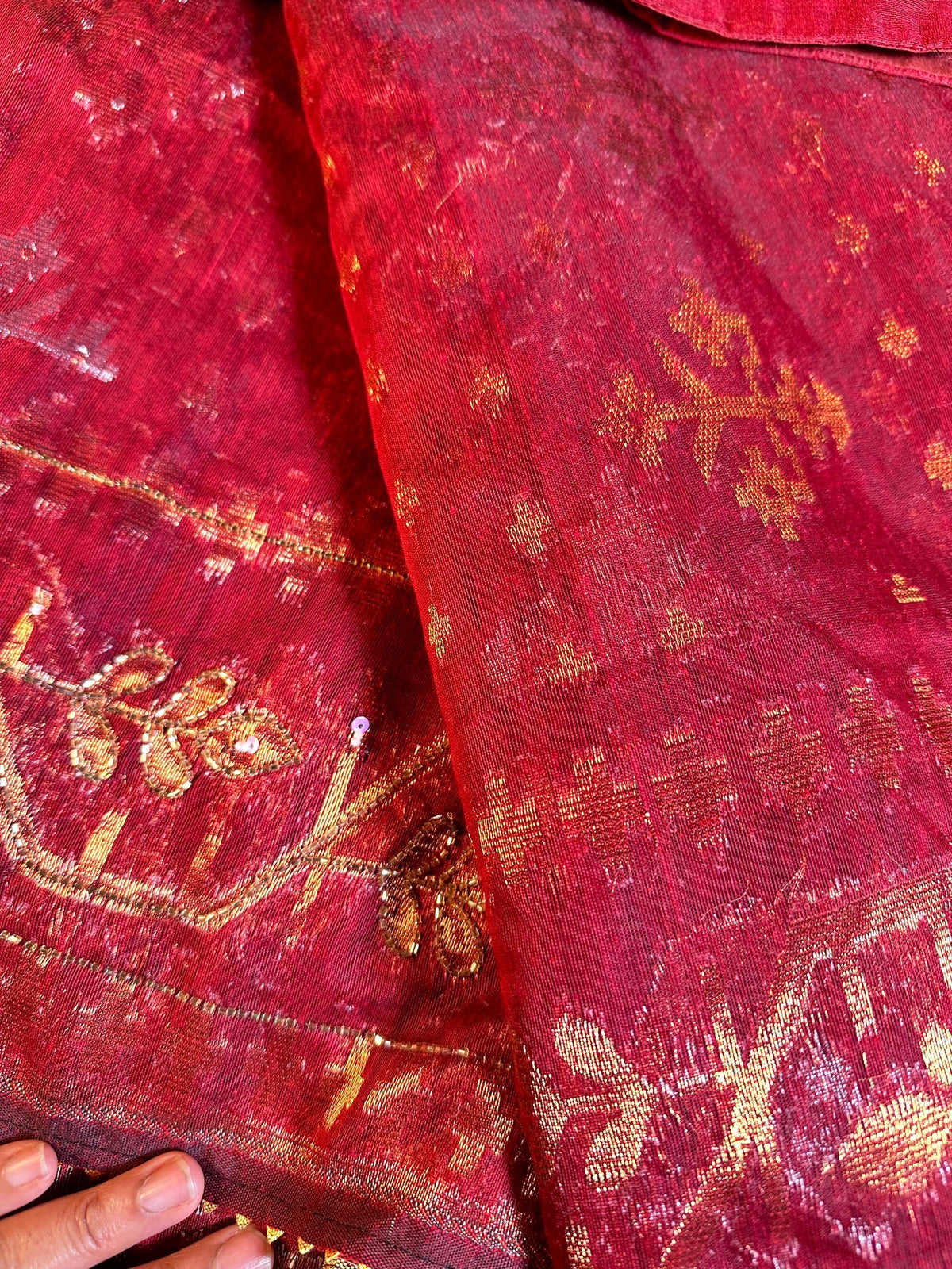 Jamdhani Kadthana Silk Sari with all over ari work with Stitched Blouse - additional product photo 4