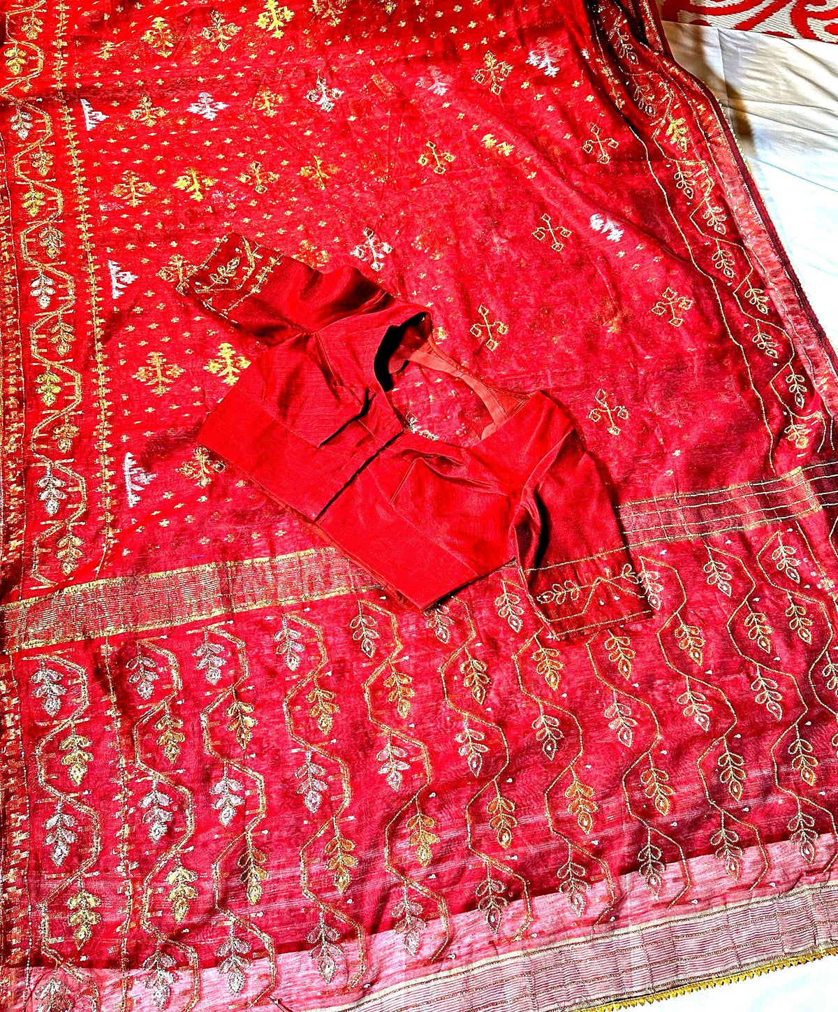 Jamdhani Kadthana Silk Sari with all over ari work with Stitched Blouse - additional product photo 10