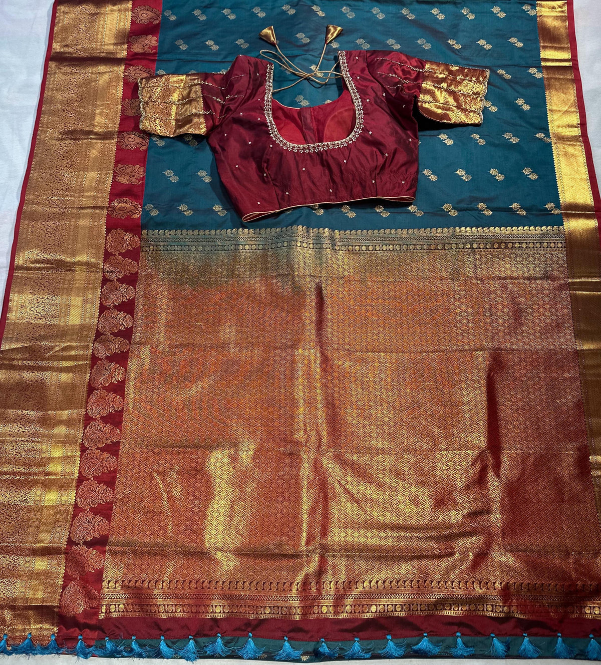 Blue Premium Kanjivaram Double Border Silk Saree Heavy Maggam Work Stitched Blouse