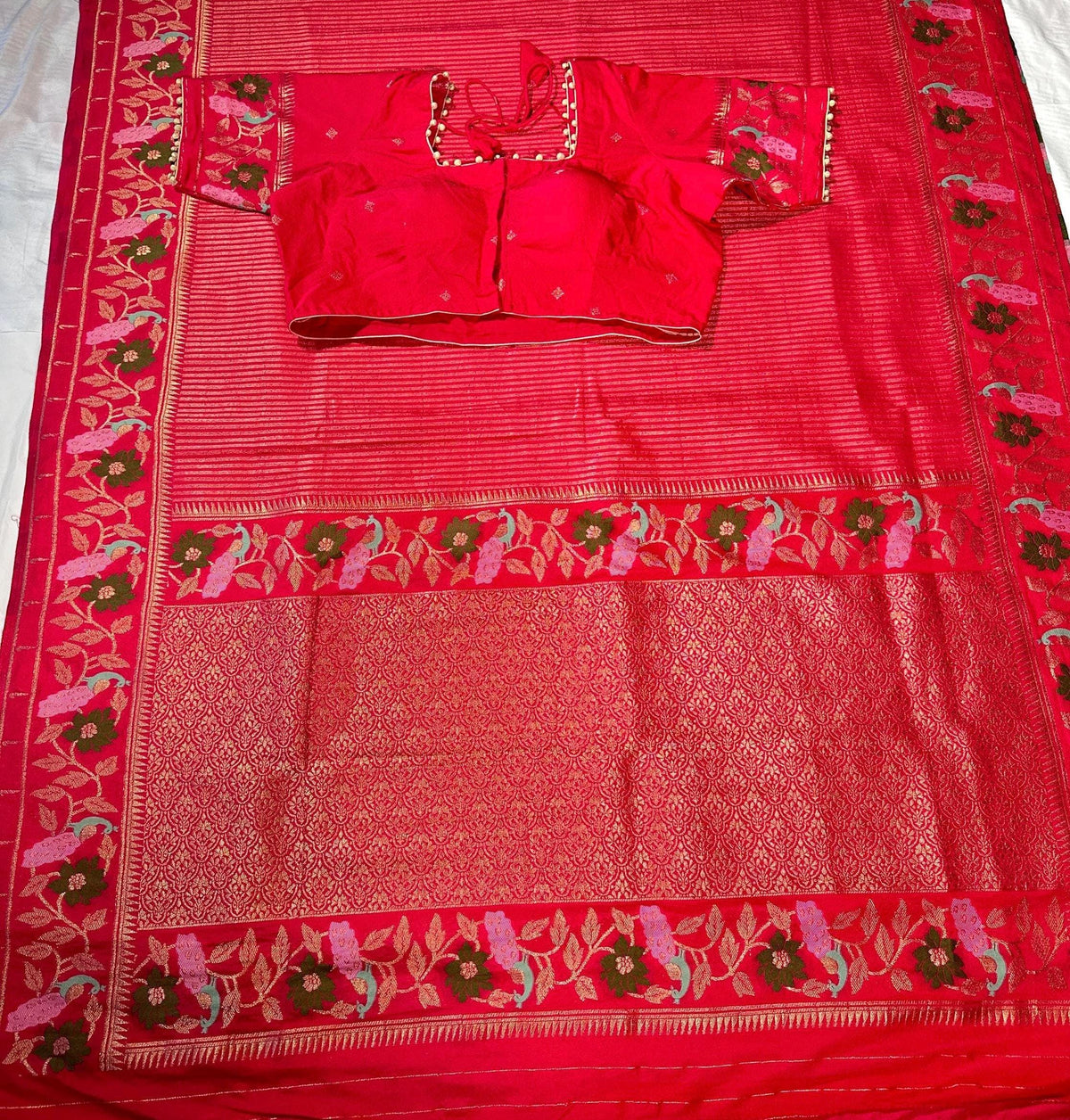 Moonga Georgette Saree with Stitched Blouse, Banarasi Meenakari Weaving & Contrast Zari Pallu - additional product photo 5