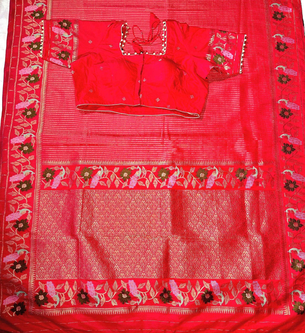 Moonga Georgette Saree with Stitched Blouse, Banarasi Meenakari Weaving & Contrast Zari Pallu - additional product photo 9