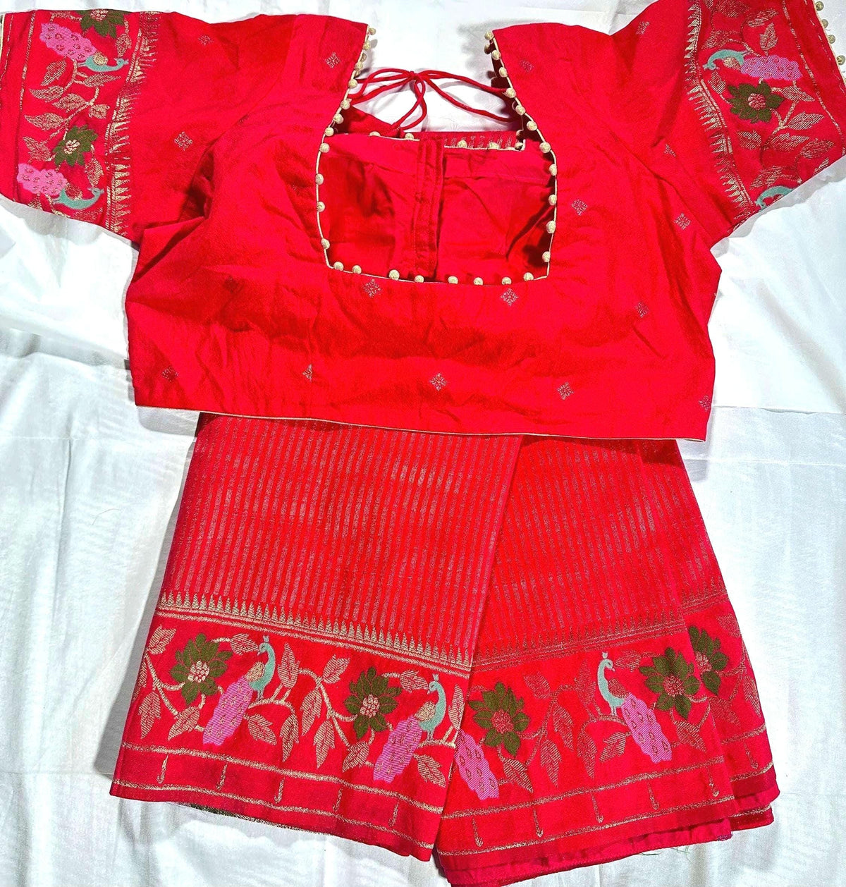Moonga Georgette Saree with Stitched Blouse, Banarasi Meenakari Weaving & Contrast Zari Pallu